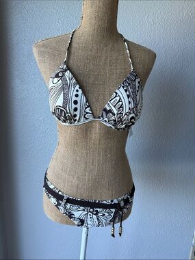 Black & White Paisley Triangle Bikini Set - Women Swim